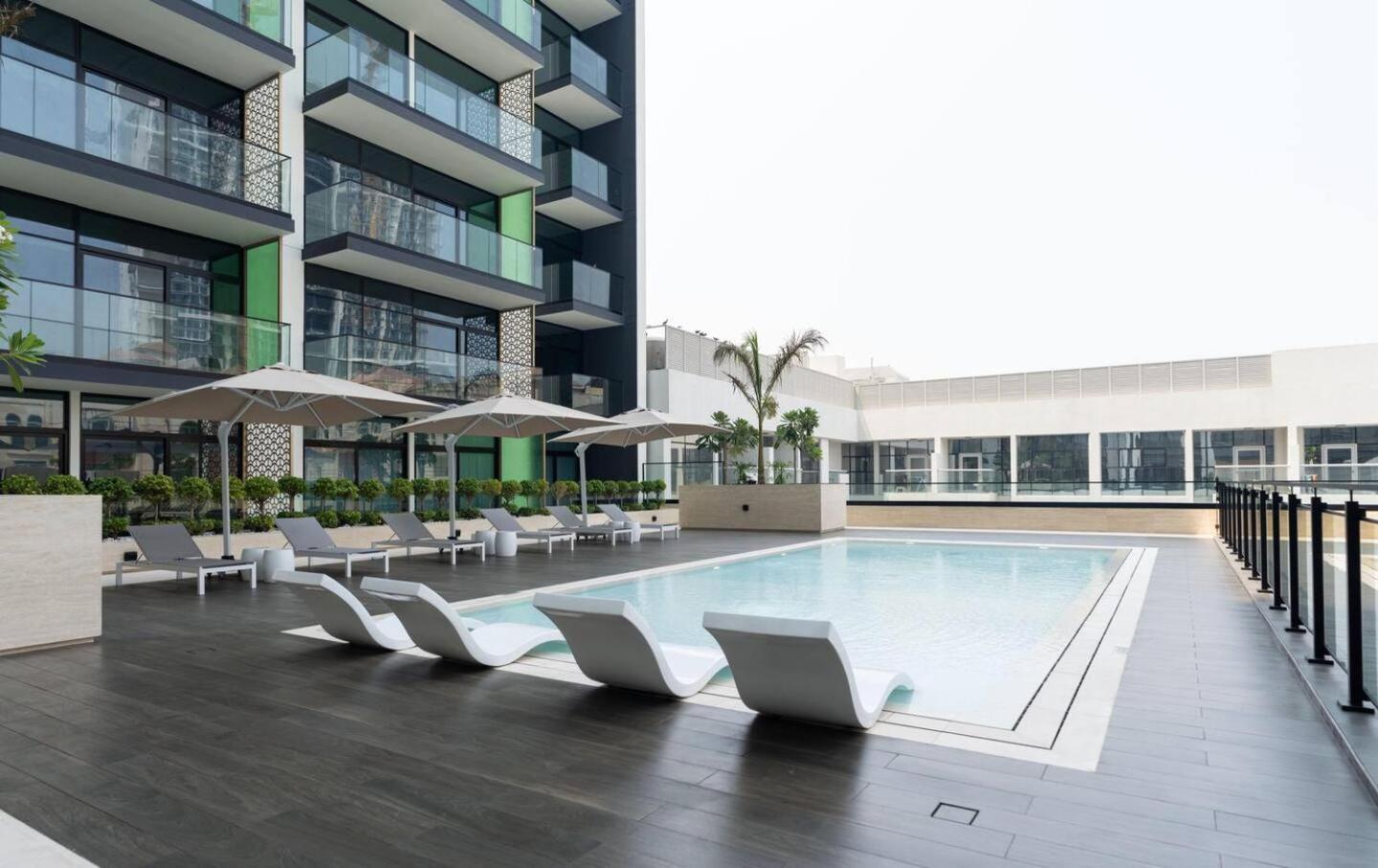 Stunning Brand New 1-br Wbig Balcony Apartment Dubai