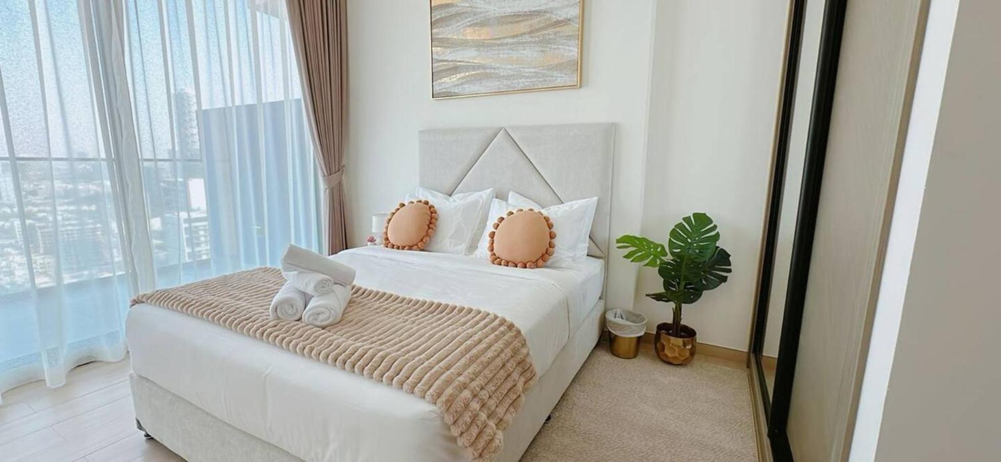 Stunning Brand New 1-br Wbig Balcony Apartment Dubai
