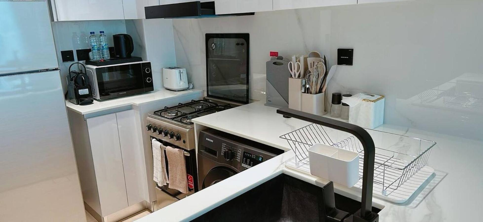 Stunning Brand New 1-br Wbig Balcony Apartment Dubai